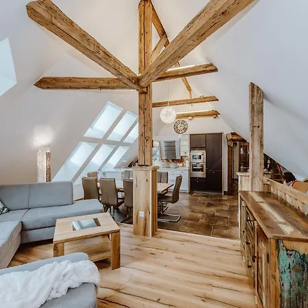 Altstadtflair Schladming