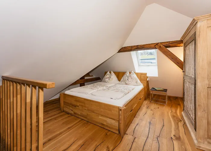 Altstadtflair Апартаменти Шладмінг